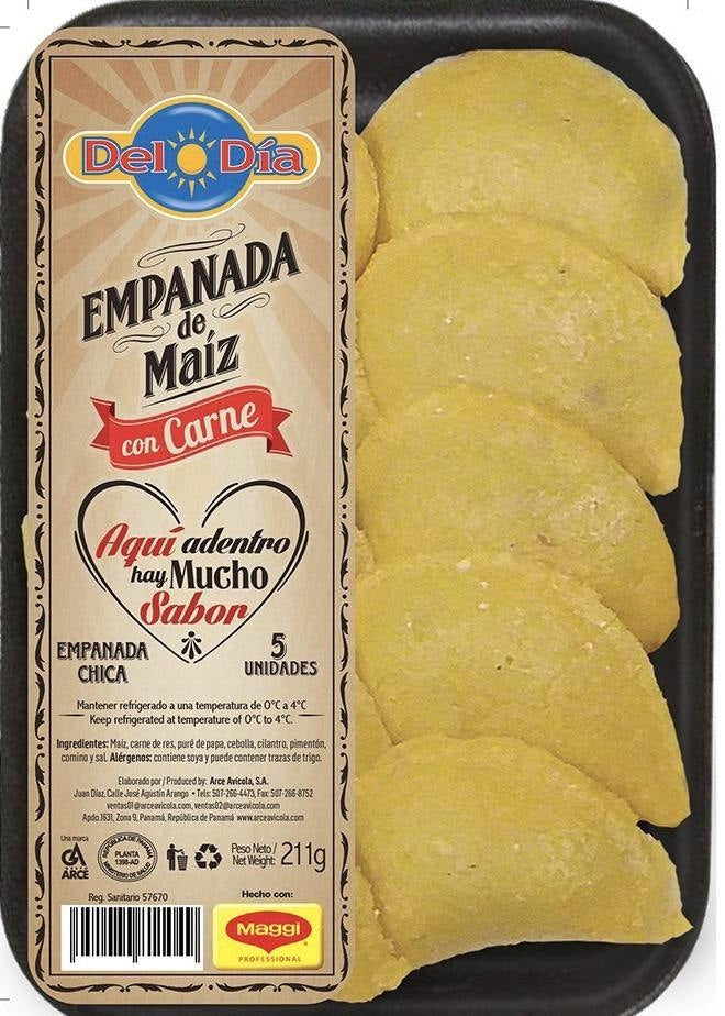 EMPANADA DE MAIZ CON CARNE DEL DIA 10 UND